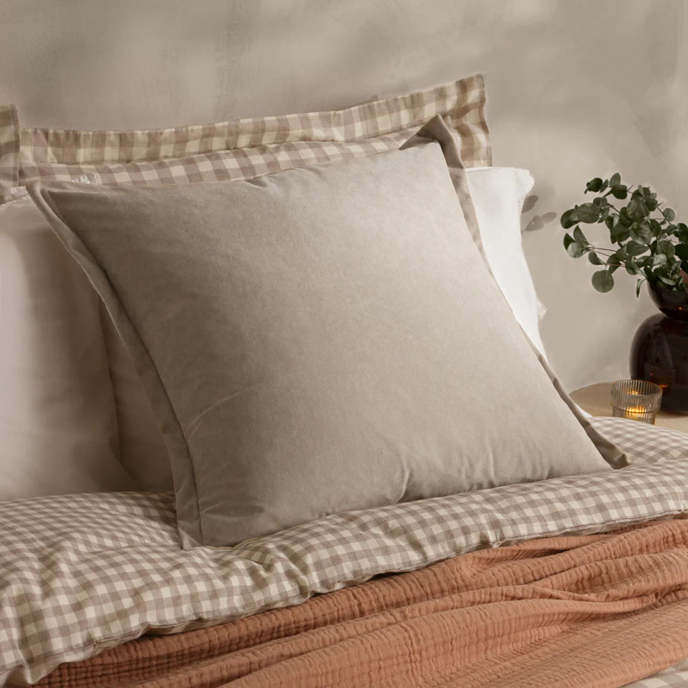 Merton Square Velvet Cushion Doe image 3