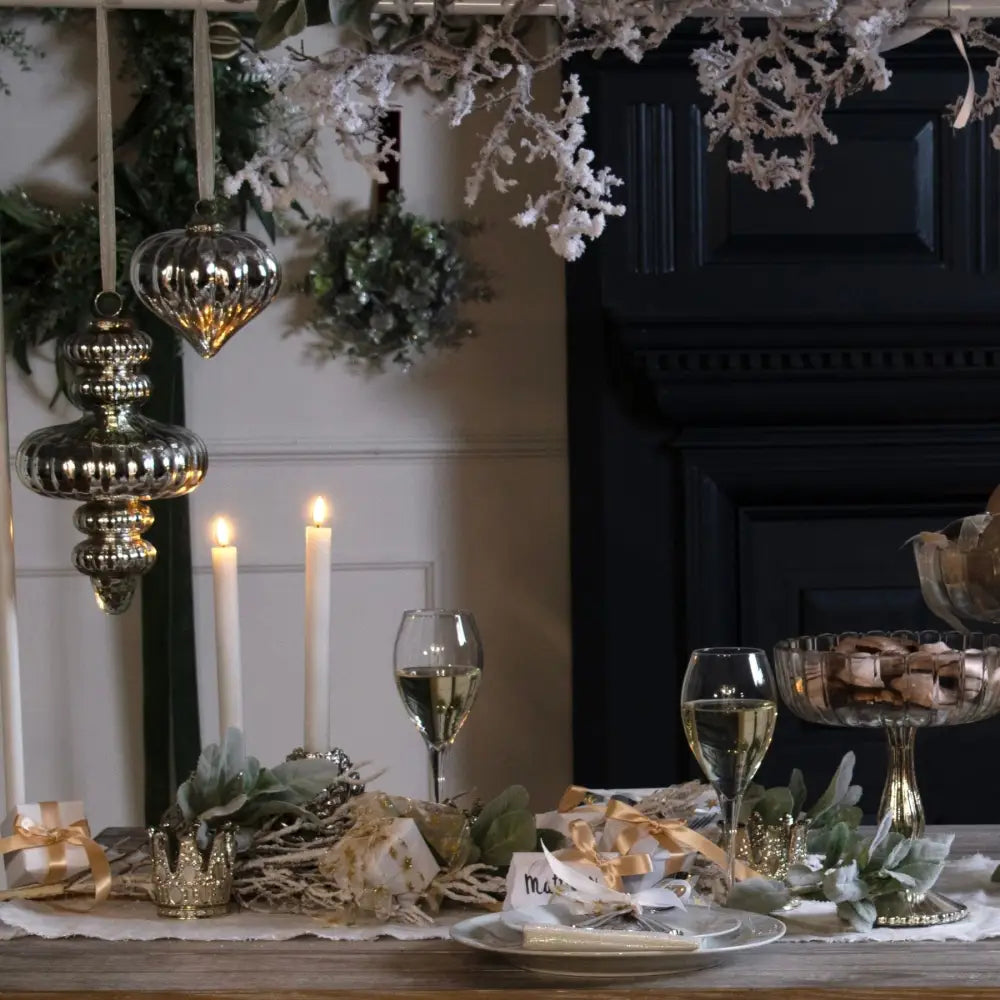 Antique Silver Large Vallupe Bauble