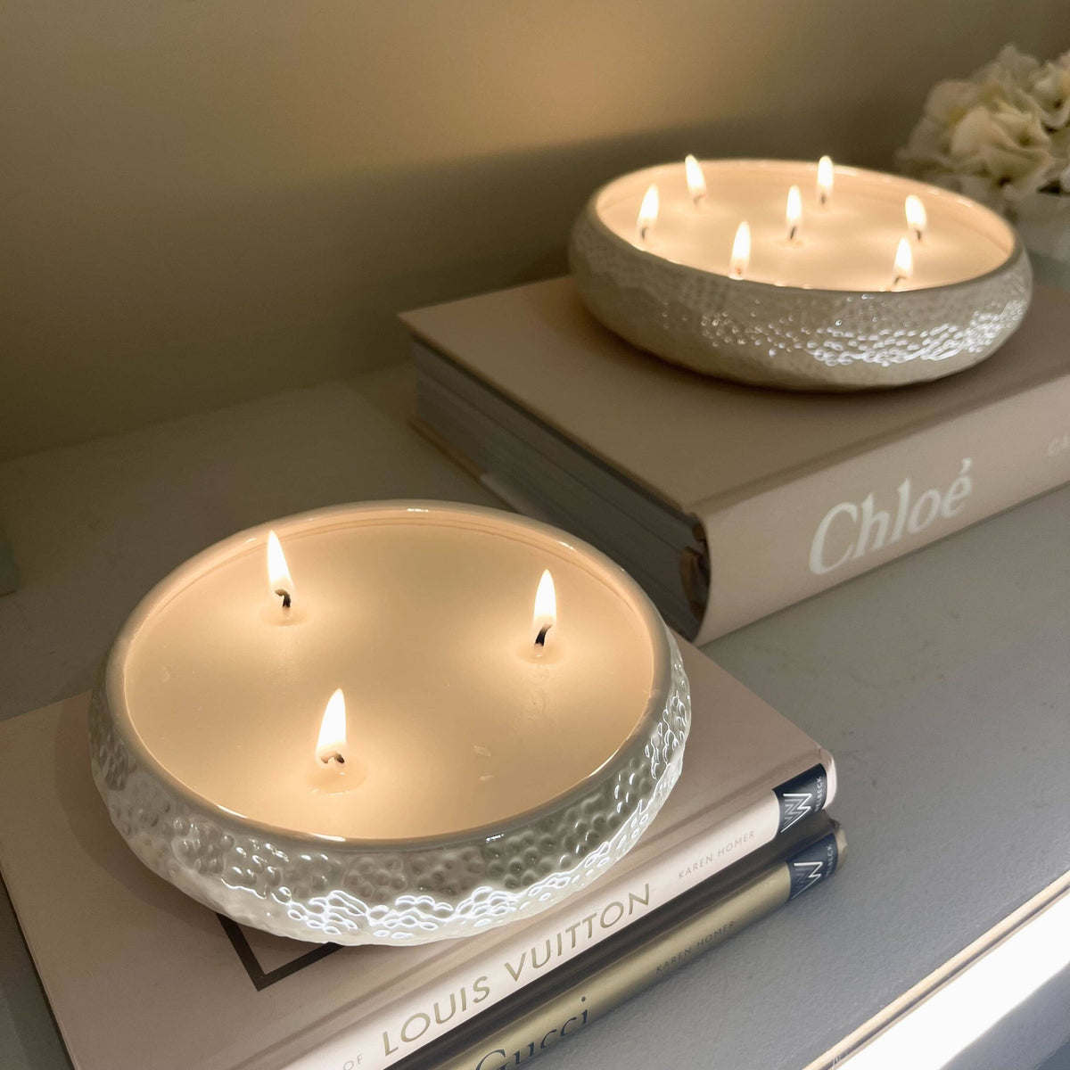 Aeolian 7 Wick White Pearlescent Scented Candle