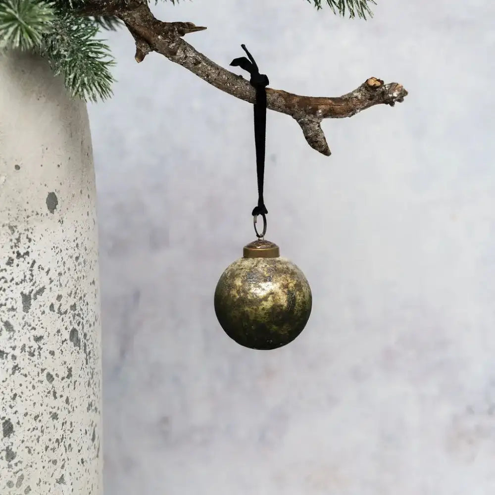 2’’ Kaitoke Patina Bauble