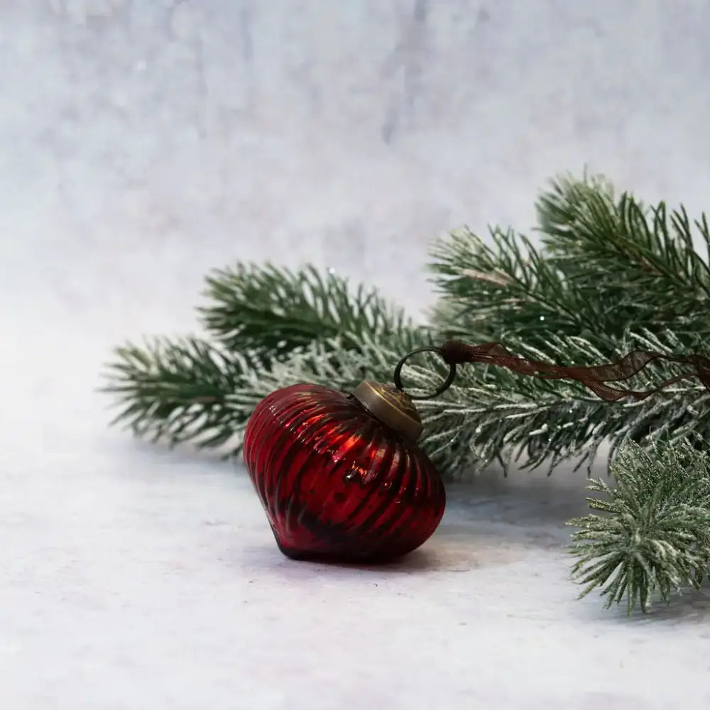 2’’ Wine Ribbed Lantern Glass Decoration