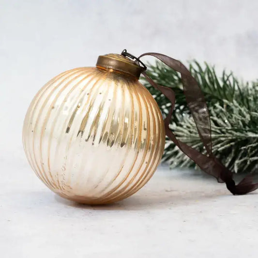 3’’ & 4’’ Champagne Glass Ribbed Ball Bauble