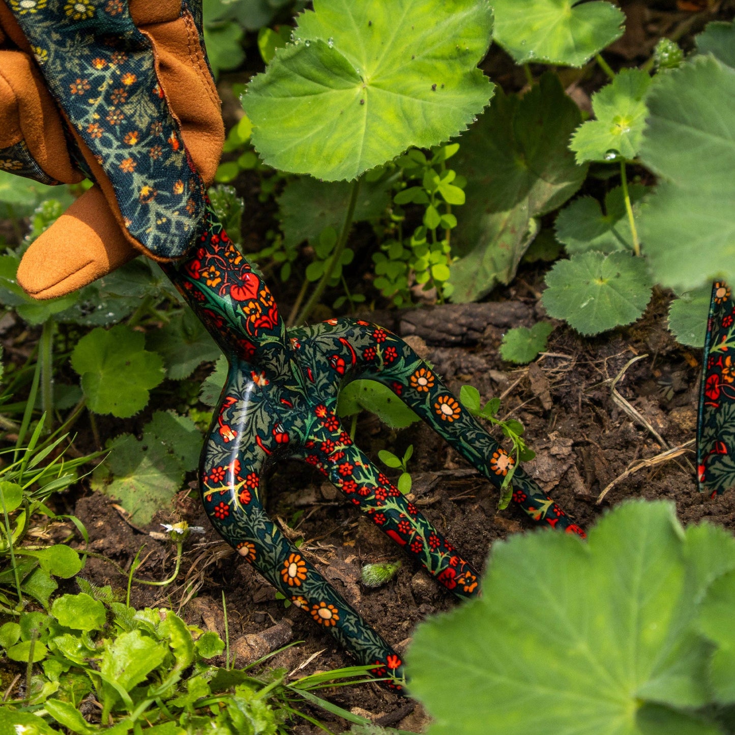 Orange Grove Fork and Trowel Garden Tool Set -Blackthorn