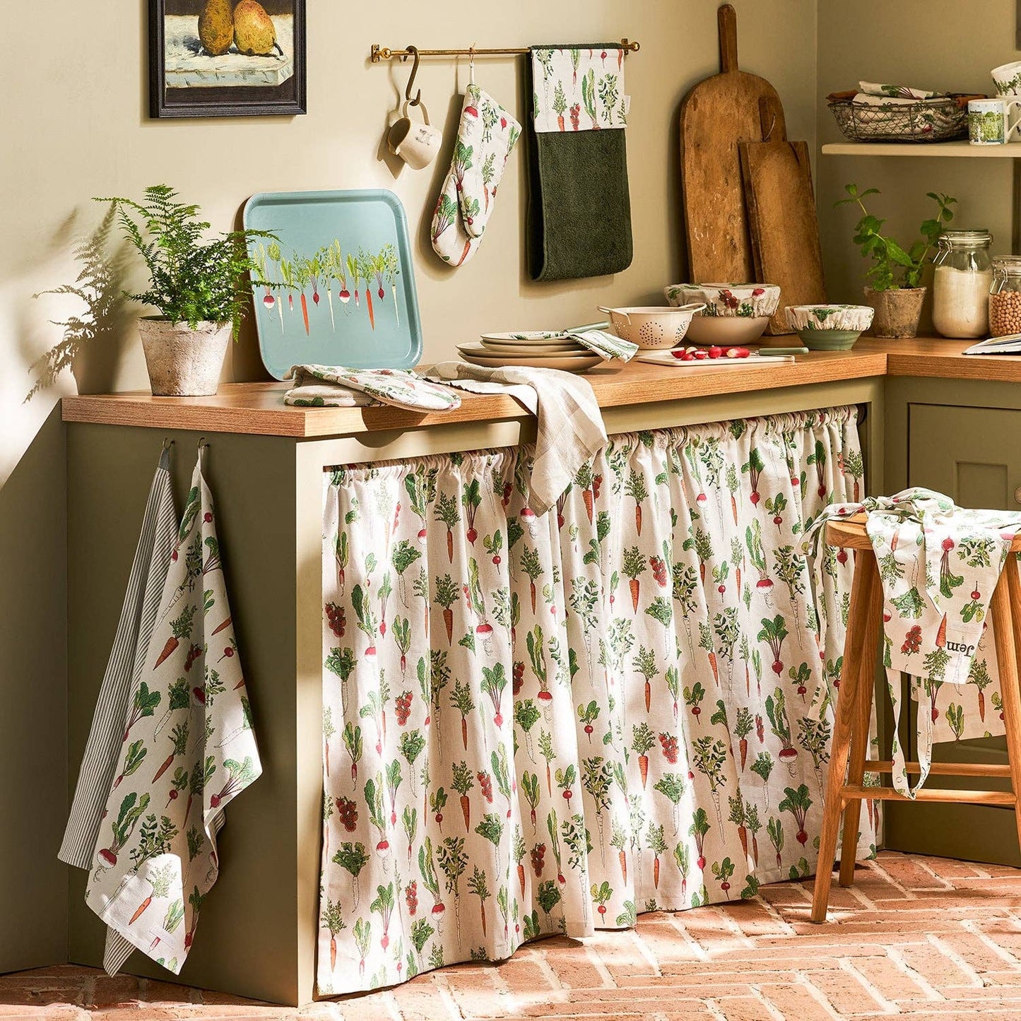 Garden Vegetables Roller Hand Towel