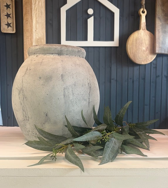 Athena Jar Shaped Planter