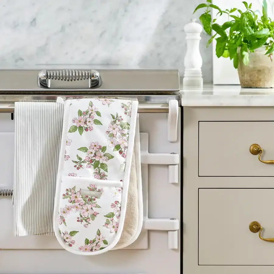 Blossom Double Oven Glove image 2