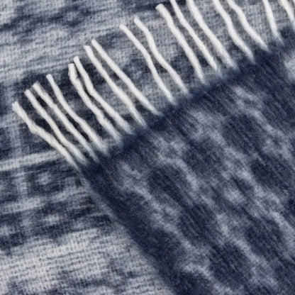 Caernarforn Throw Ink image 3