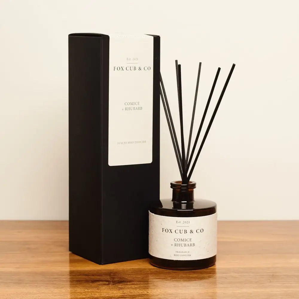 Comice + Rhubarb Reed Diffuser image 1