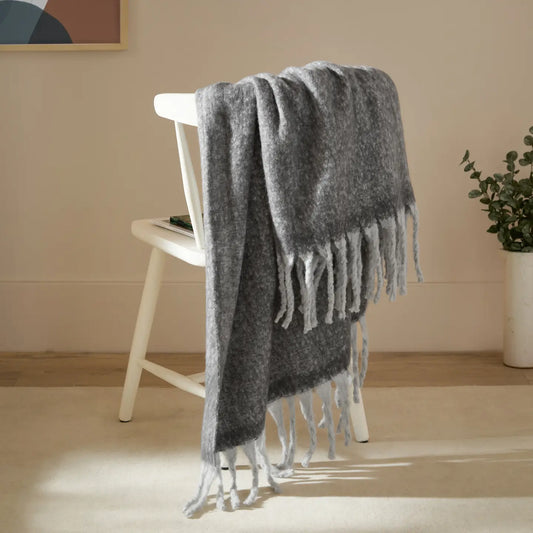 Cozy Woven Tasselled Throw Charcoal