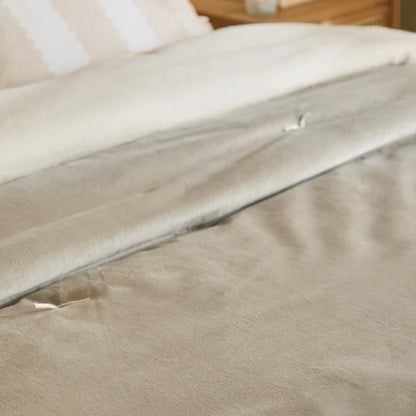 Edie Velvet Bedspread Natural
