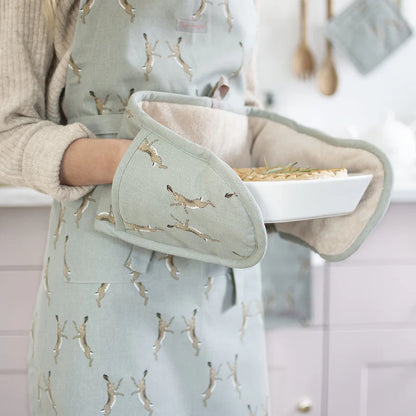 Boxing Hares Double Oven Glove image 1