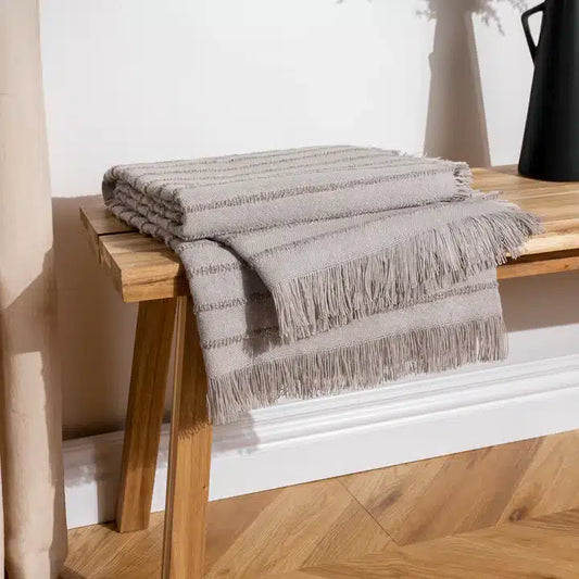 Hazie Woven Fringed Throw Griege image 1