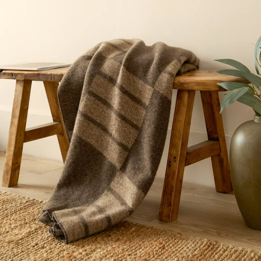 Harlech Woven Reversible Throw Brown