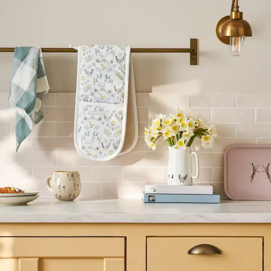 Spring Chicken Double Oven Glove image 1